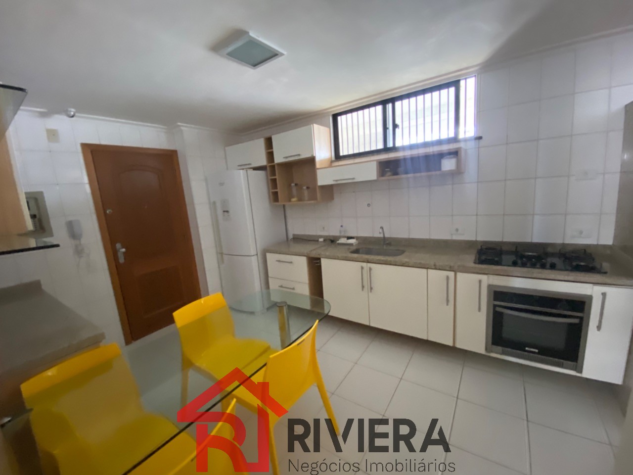 Apartamento para alugar com 3 quartos, 150m² - Foto 29