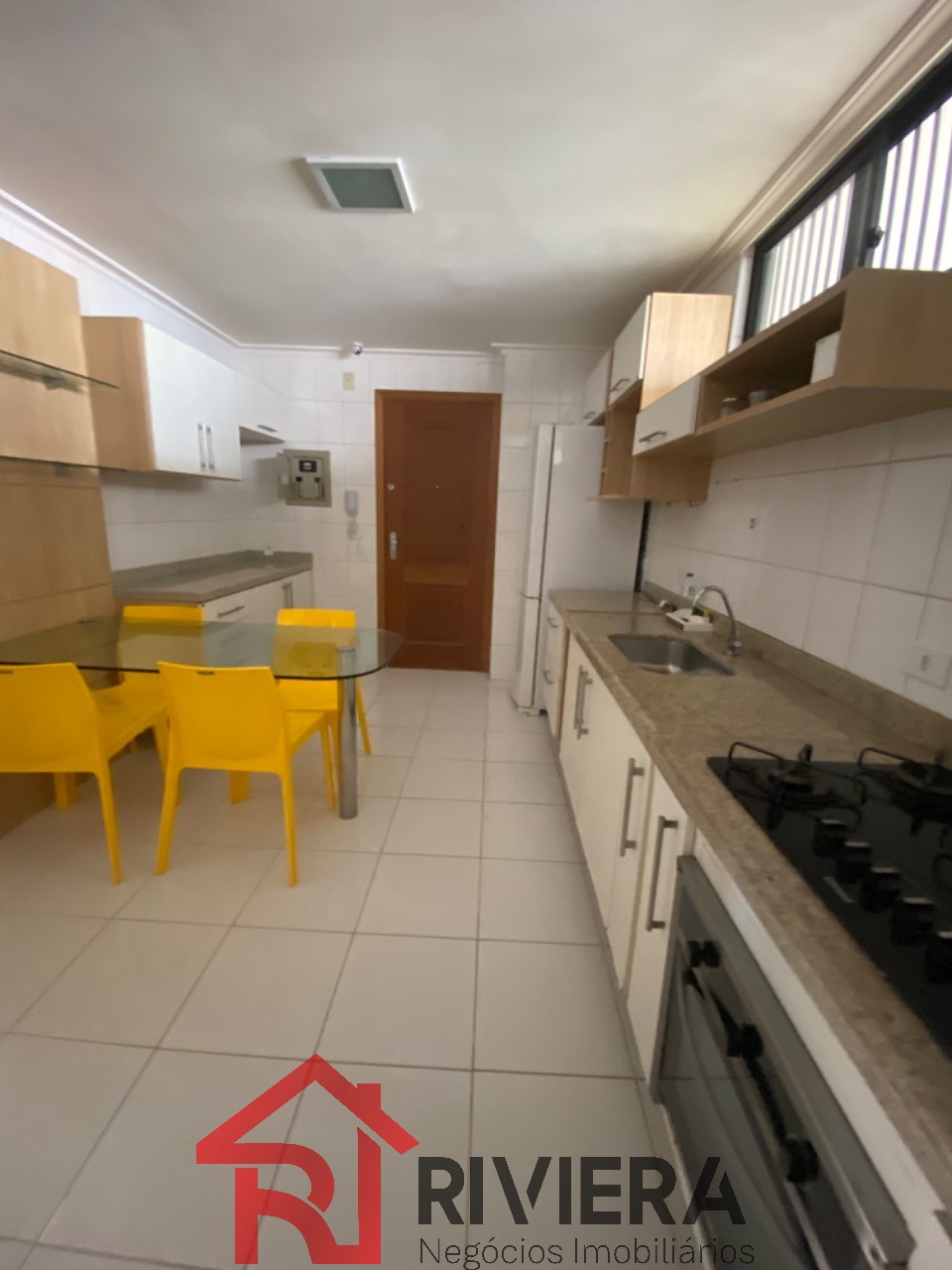 Apartamento para alugar com 3 quartos, 150m² - Foto 26