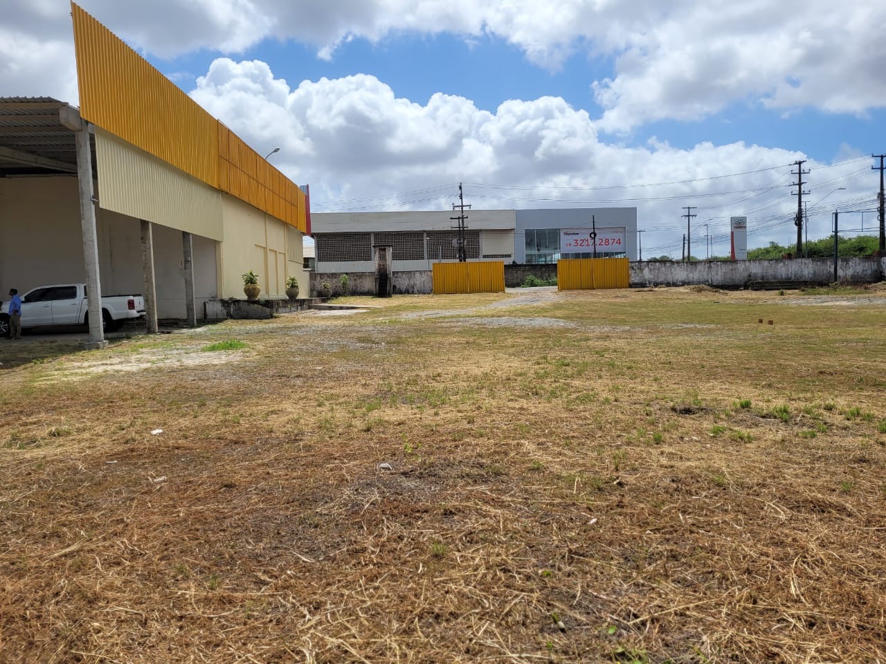 Depósito-Galpão-Armazém para alugar, 15000m² - Foto 1