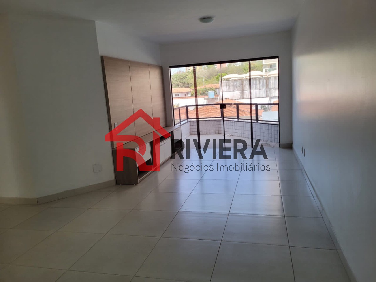 Apartamento para alugar com 3 quartos, 120m² - Foto 2