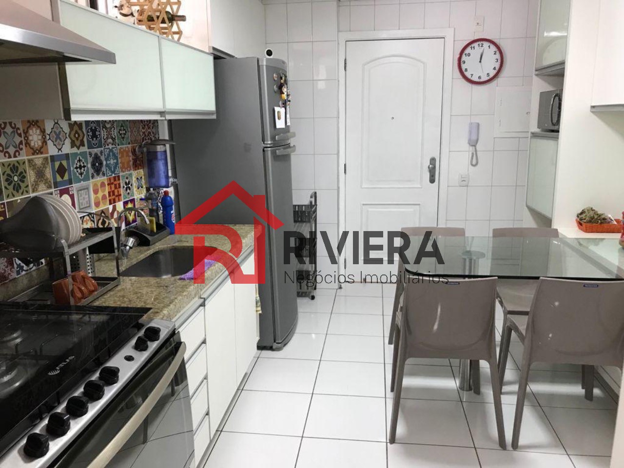 Apartamento para alugar com 3 quartos, 150m² - Foto 8