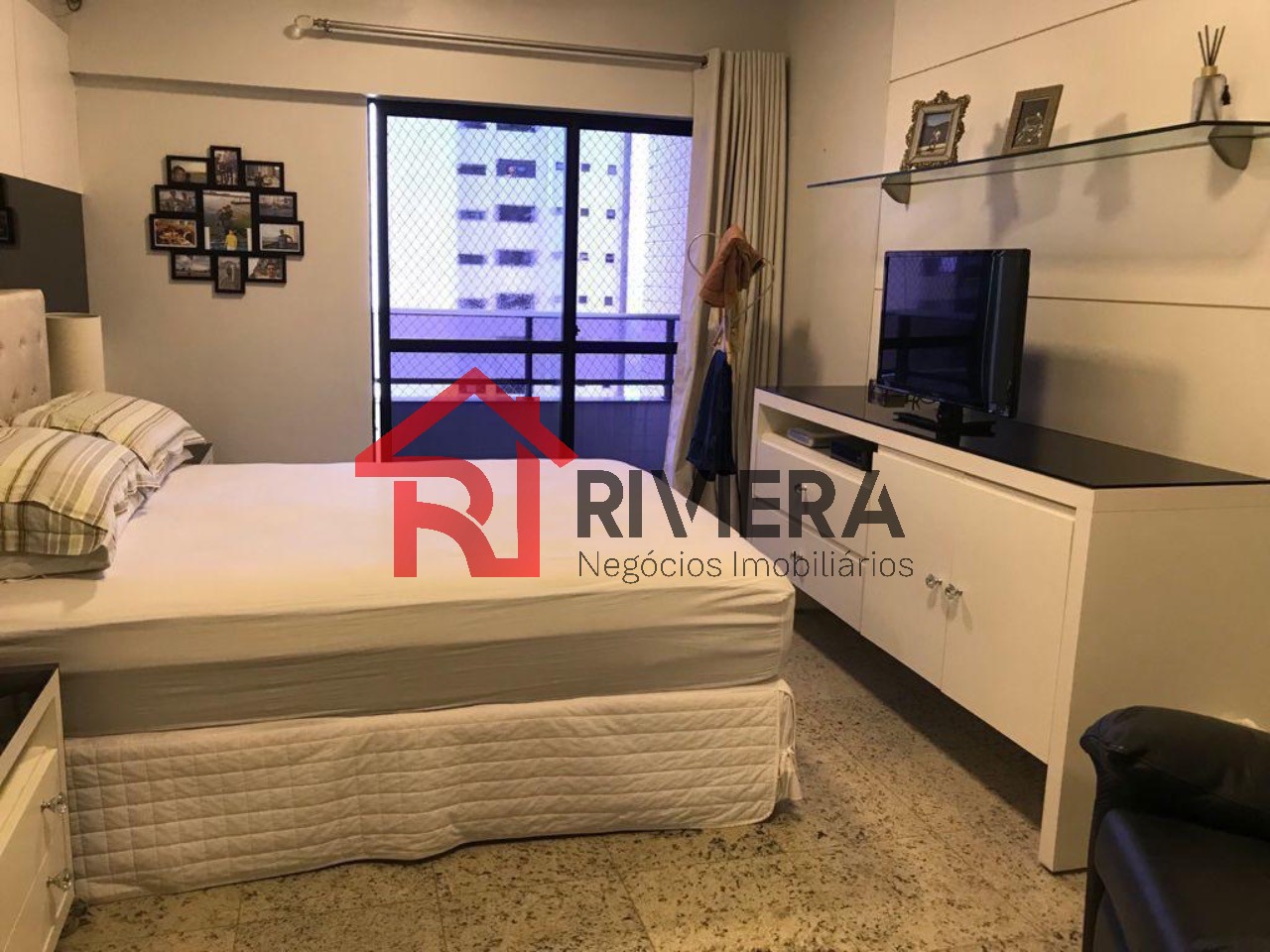 Apartamento para alugar com 3 quartos, 150m² - Foto 17