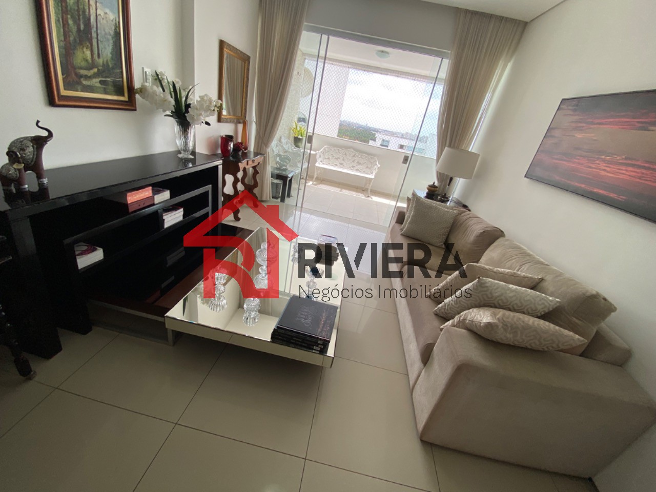 Apartamento à venda com 3 quartos, 178m² - Foto 1