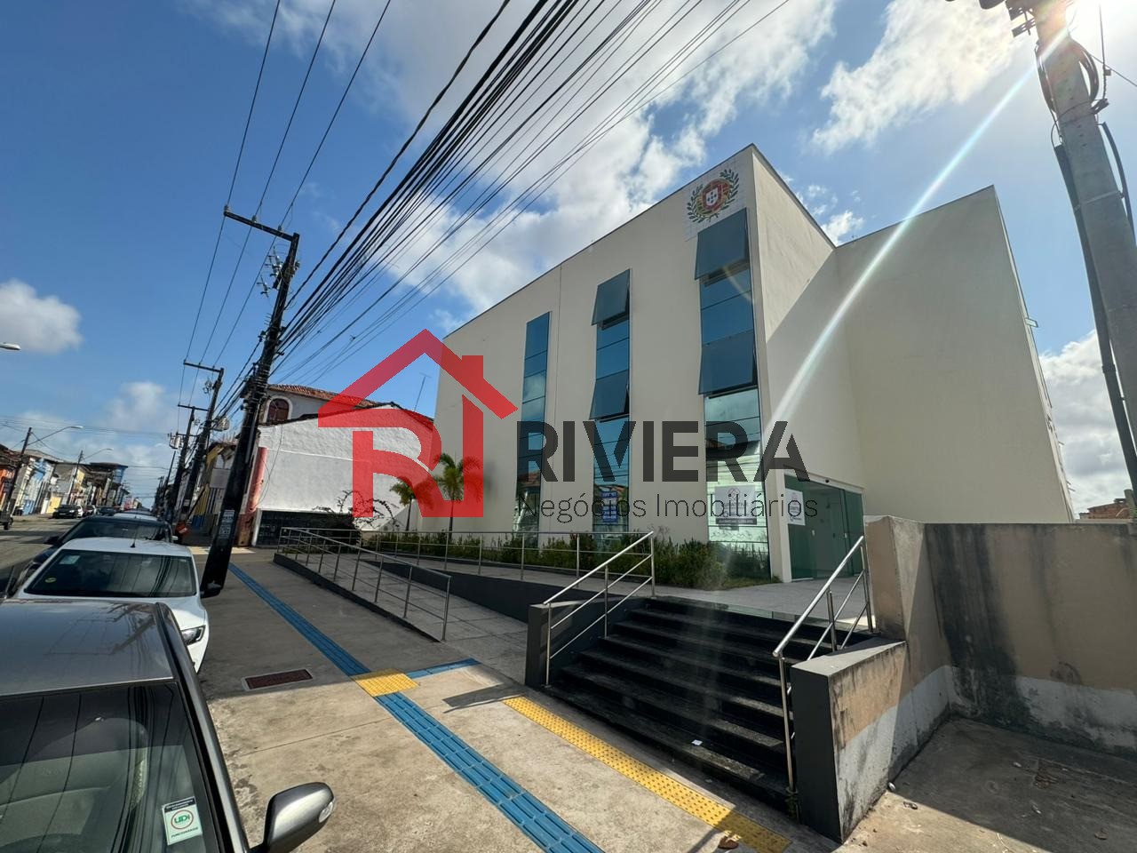 Prédio Inteiro - Foto 1