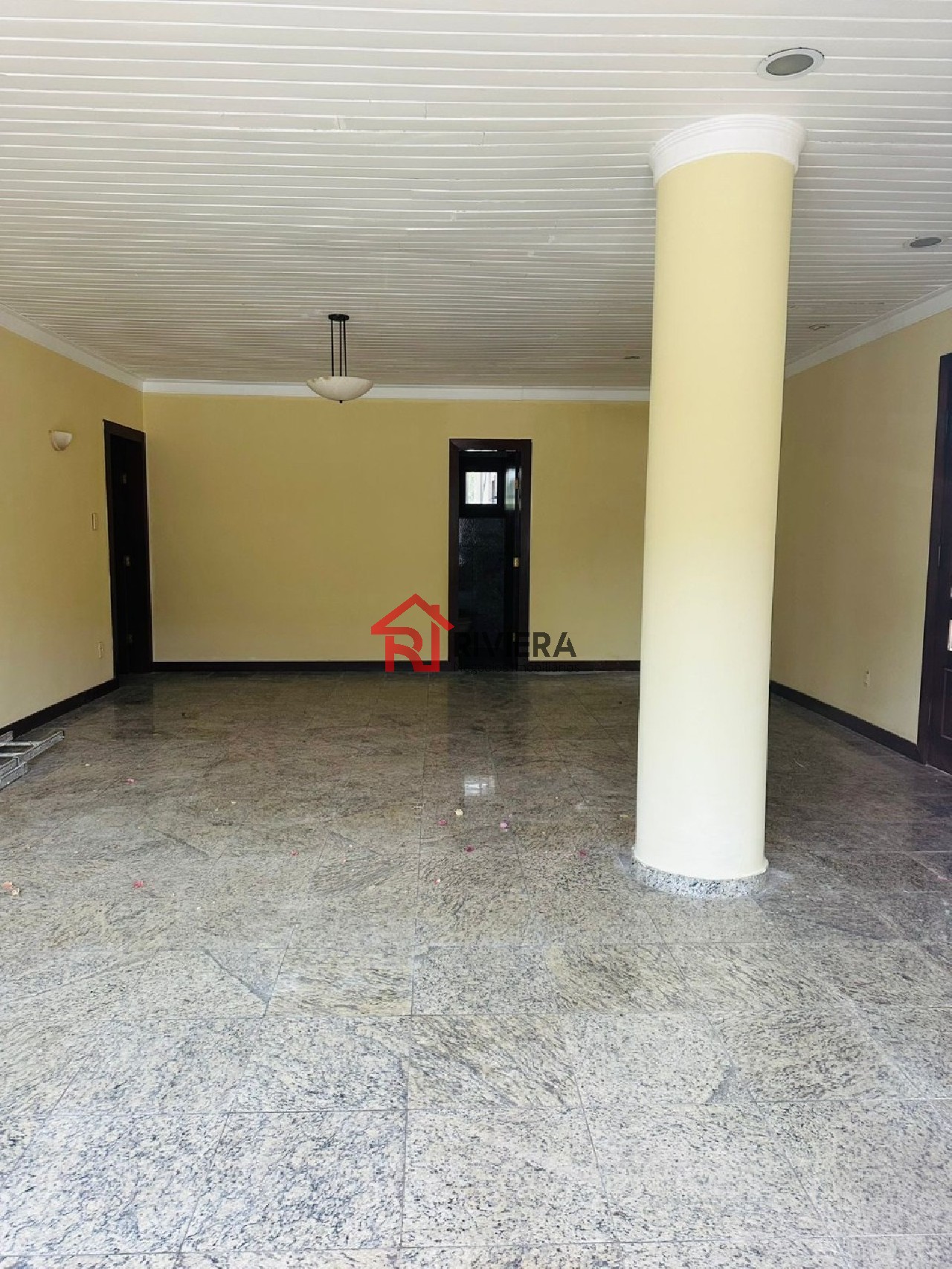 Casa à venda e aluguel com 3 quartos, 800m² - Foto 10