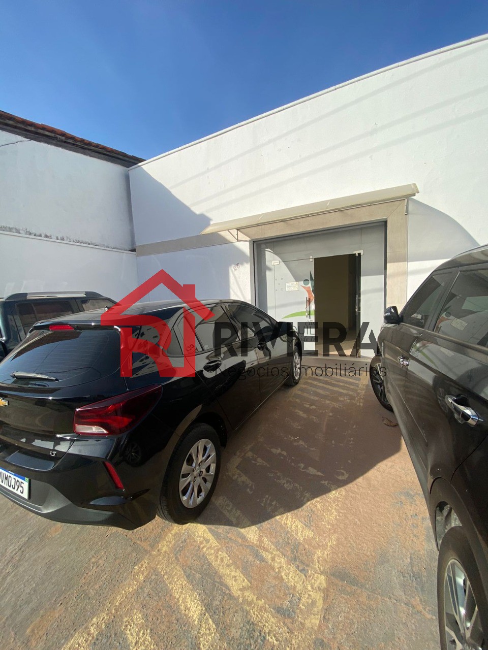 Prédio Inteiro - Foto 1