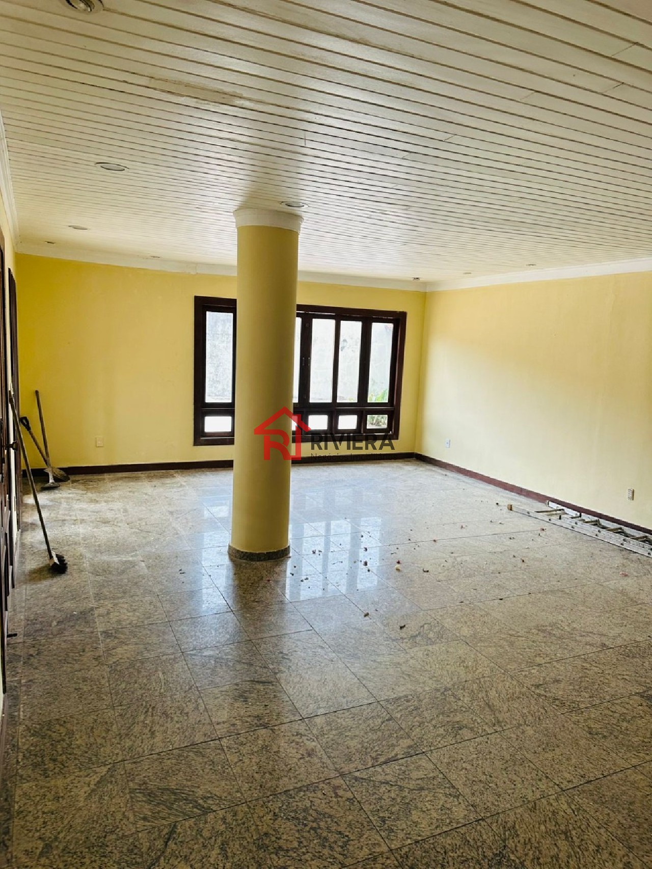 Casa à venda e aluguel com 3 quartos, 800m² - Foto 11