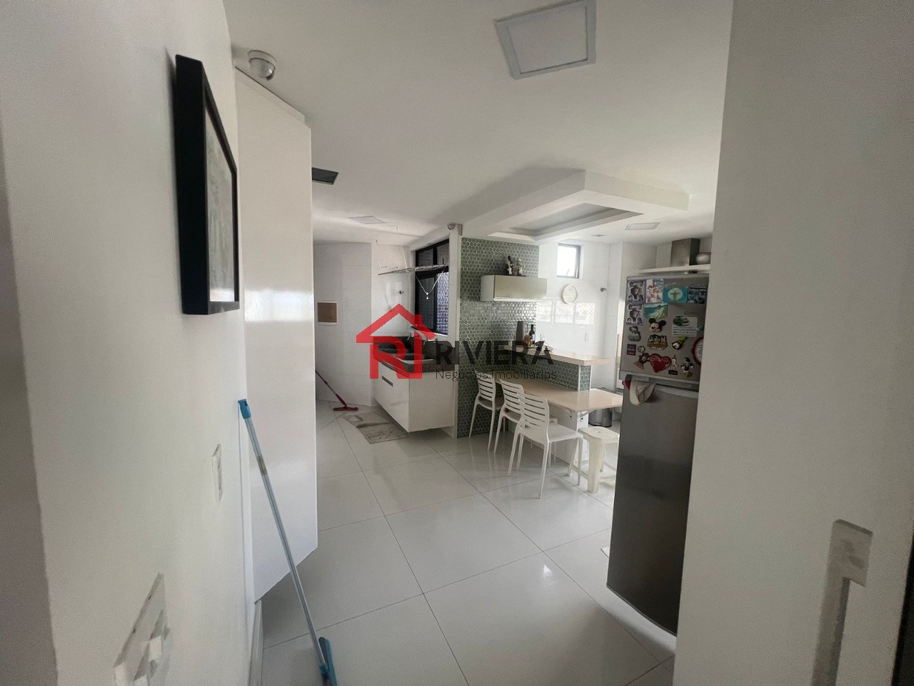 Apartamento para alugar com 3 quartos, 210m² - Foto 9