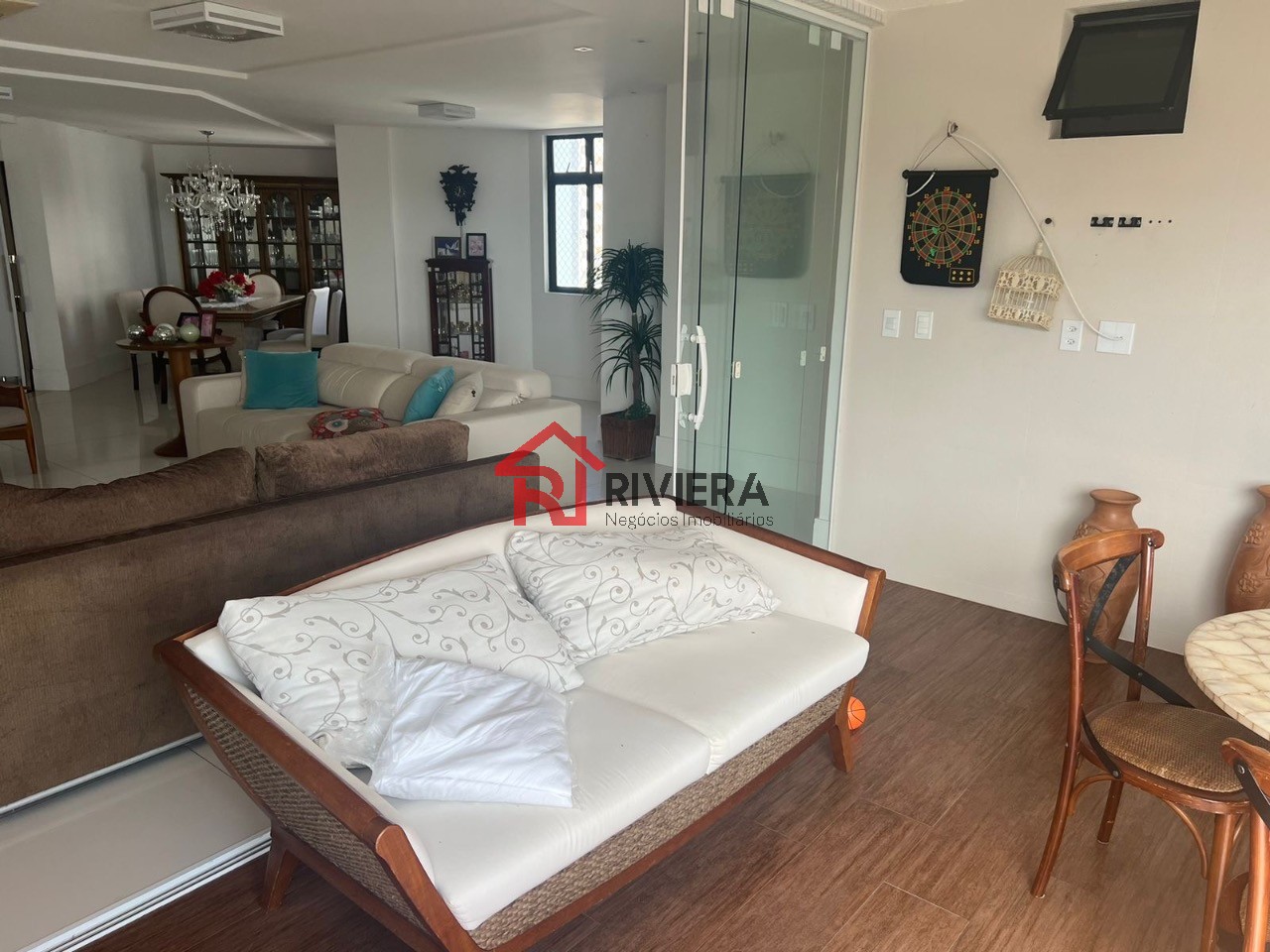 Apartamento para alugar com 3 quartos, 210m² - Foto 3