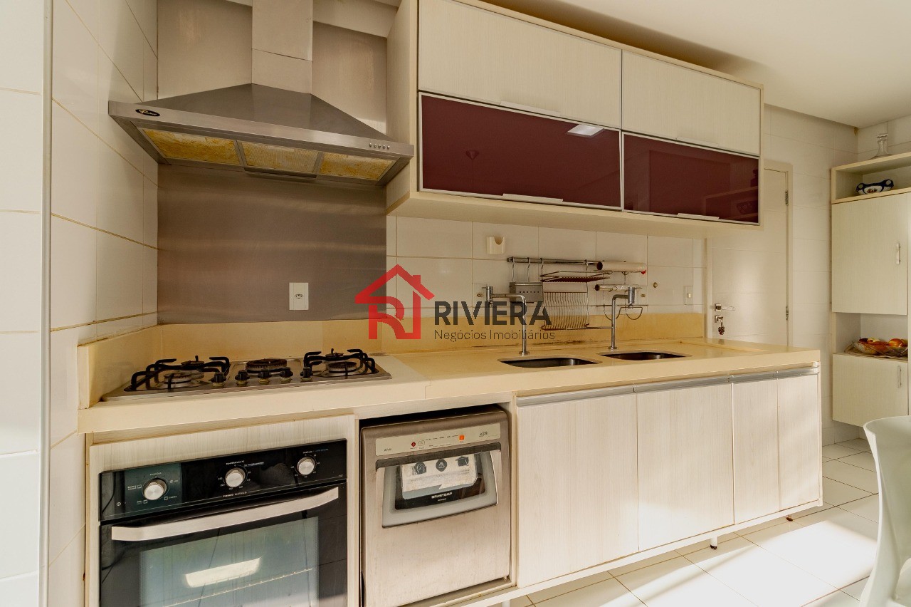 Apartamento à venda com 3 quartos, 217m² - Foto 9