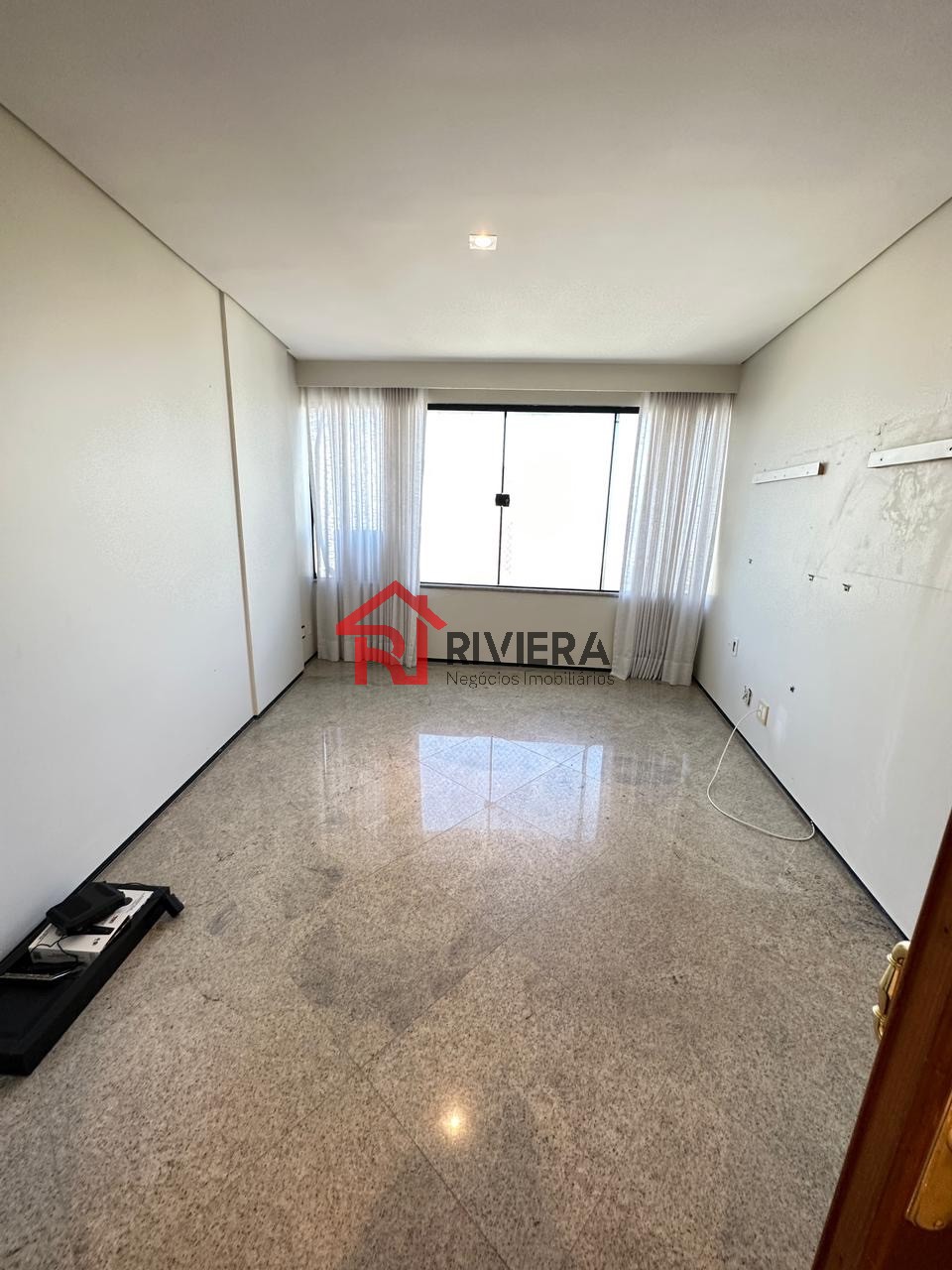 Cobertura à venda com 4 quartos, 374m² - Foto 8