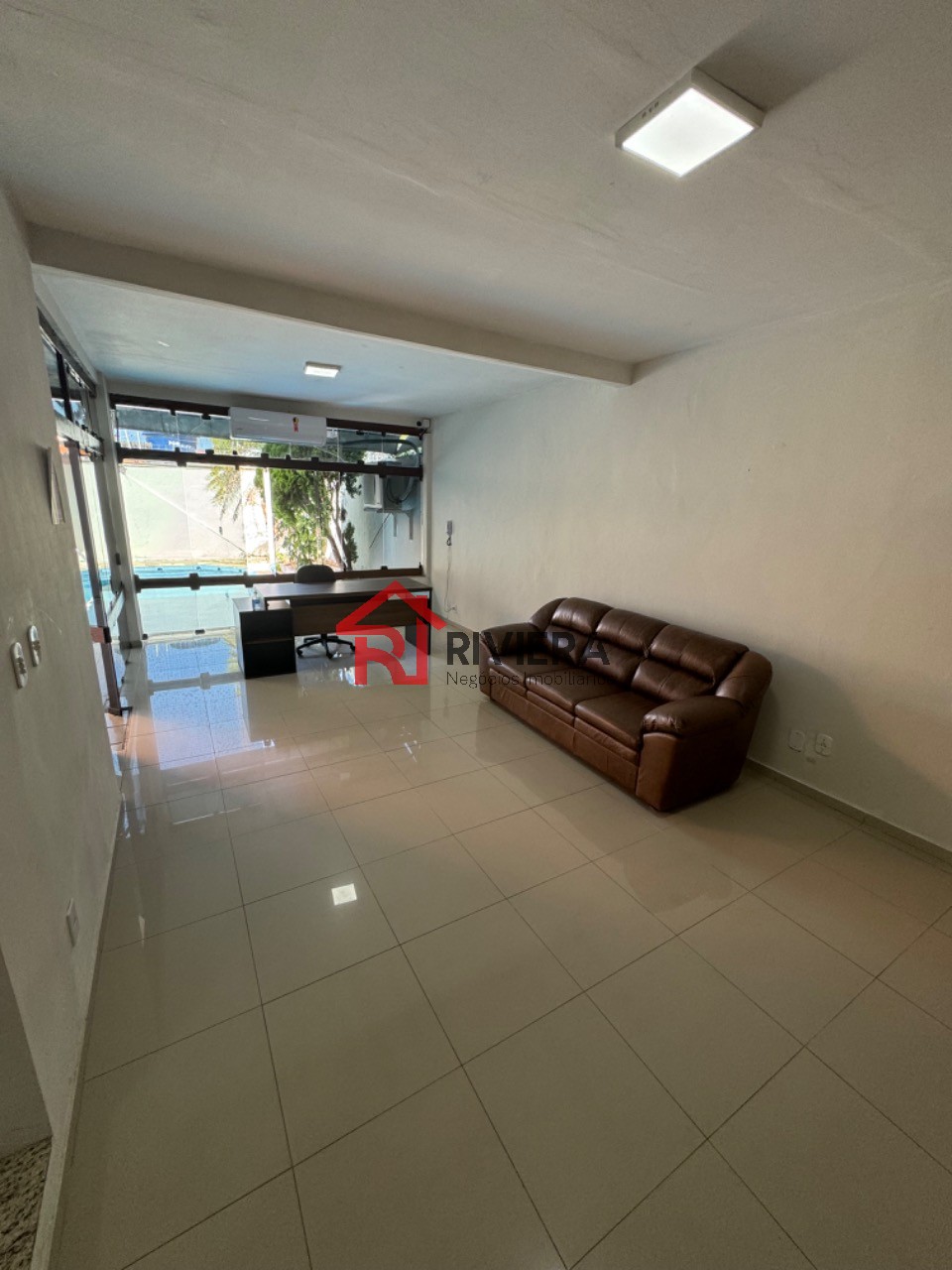 Casa para alugar com 4 quartos, 460m² - Foto 13