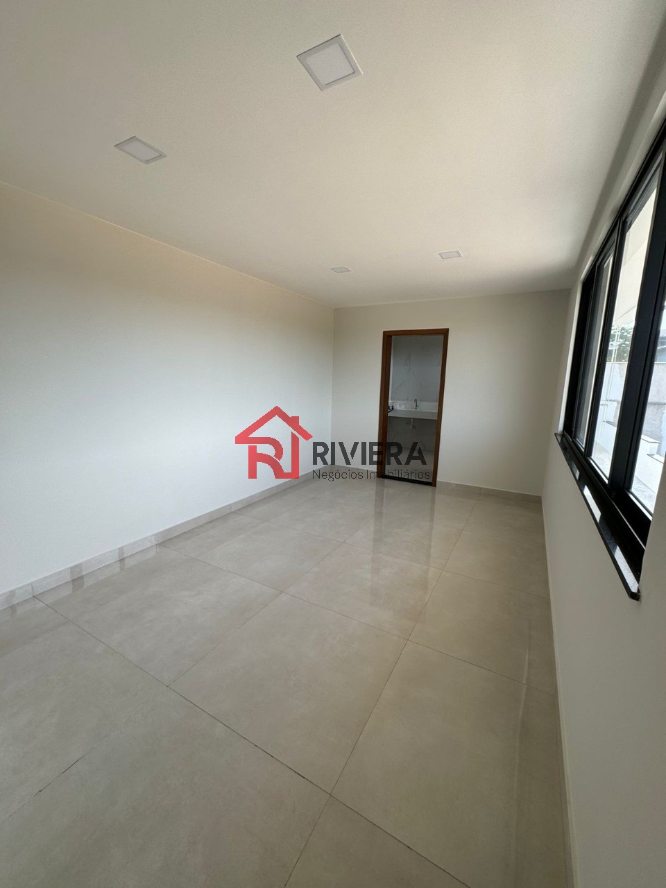 Casa à venda com 4 quartos, 500m² - Foto 14