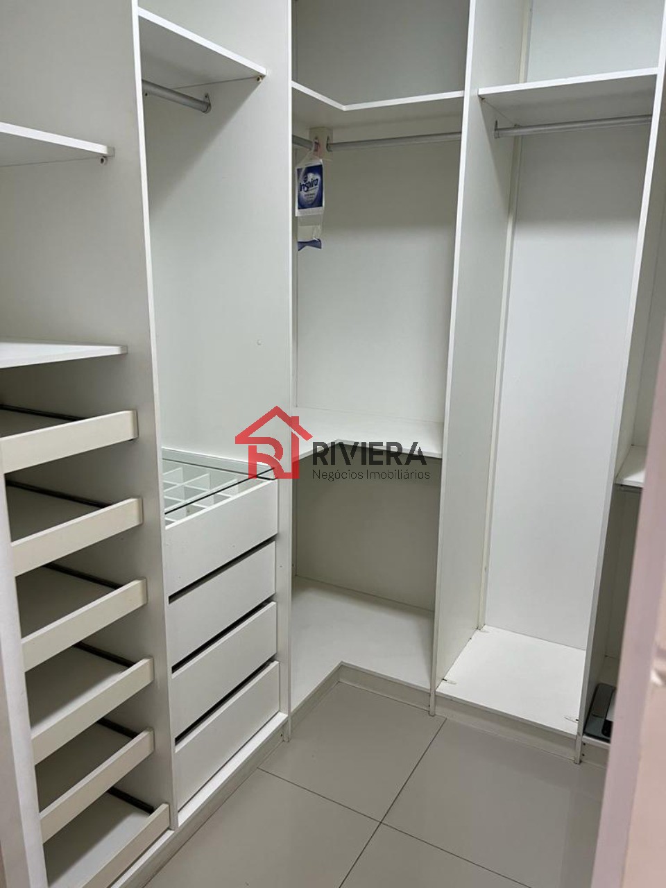 Apartamento para alugar com 4 quartos, 148m² - Foto 11