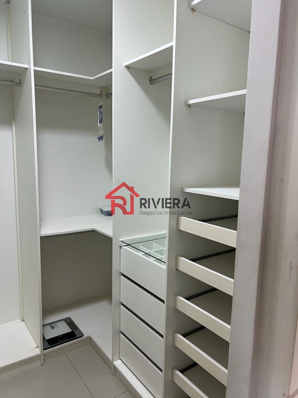 Apartamento para alugar com 4 quartos, 148m² - Foto 12