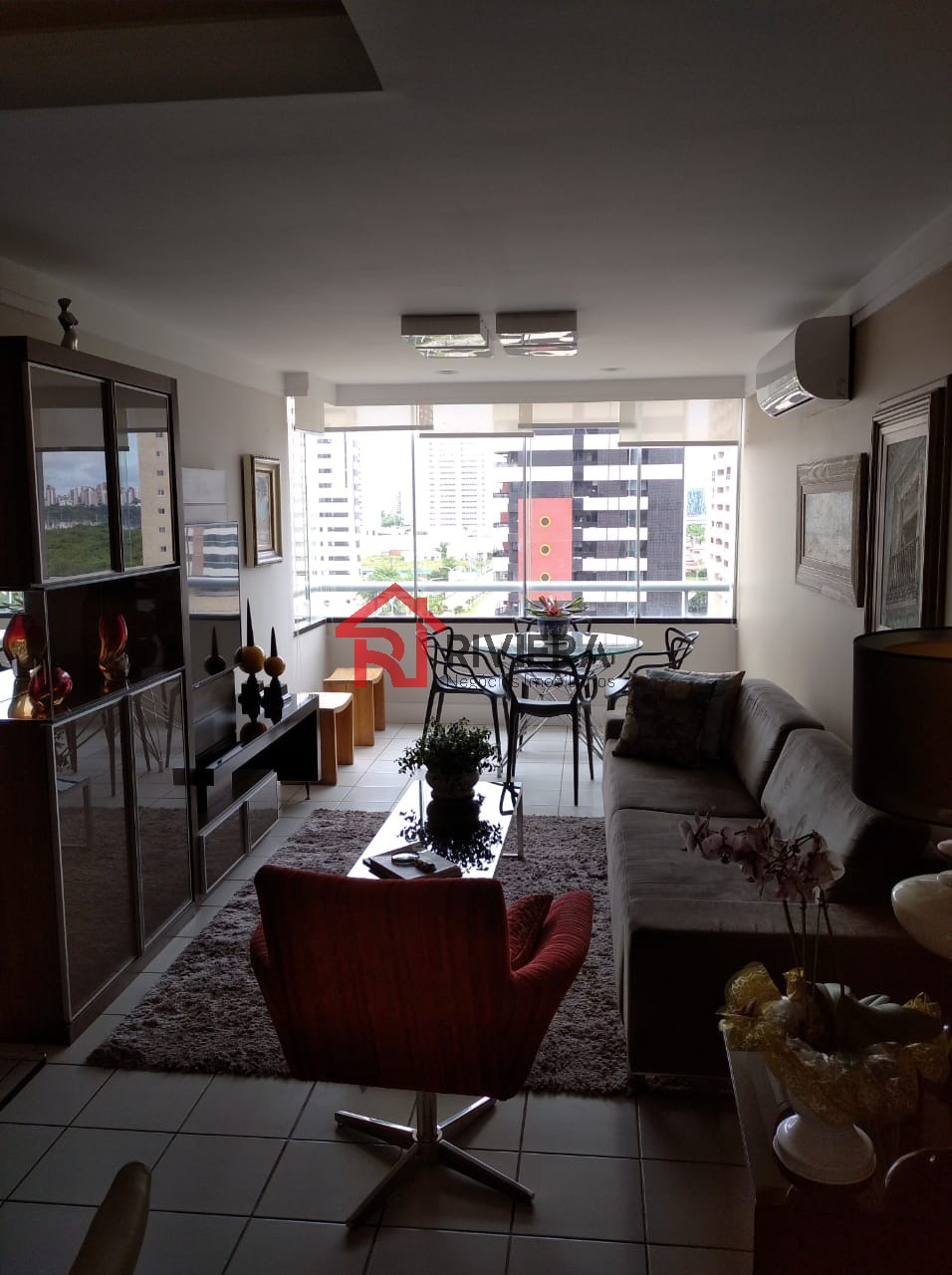 Apartamento à venda com 4 quartos, 138m² - Foto 2