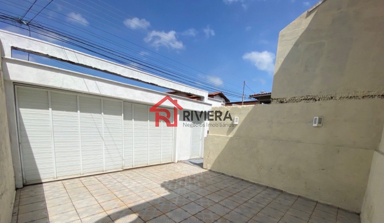 Casa para alugar com 3 quartos, 400m² - Foto 2