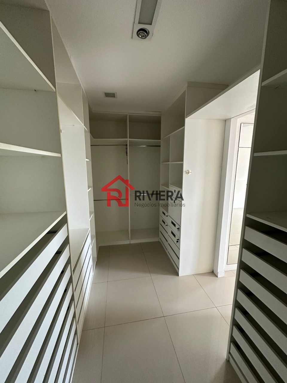 Apartamento à venda com 4 quartos, 209m² - Foto 20