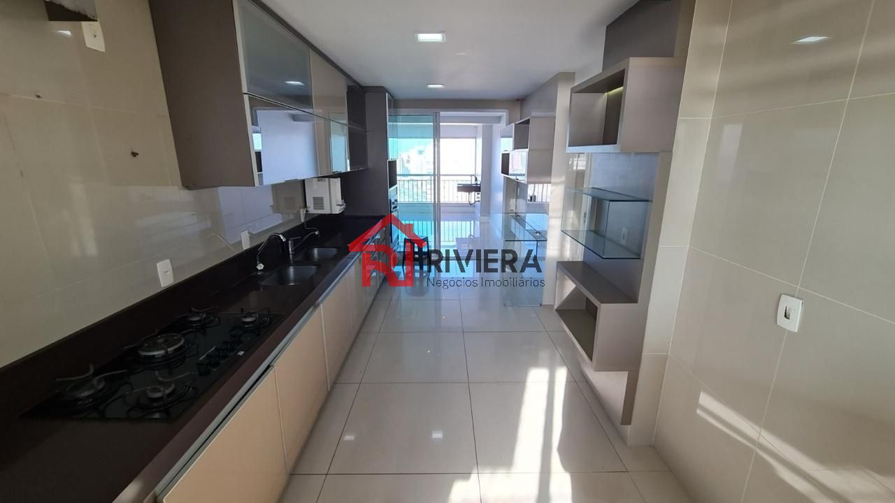 Apartamento à venda com 4 quartos, 222m² - Foto 3