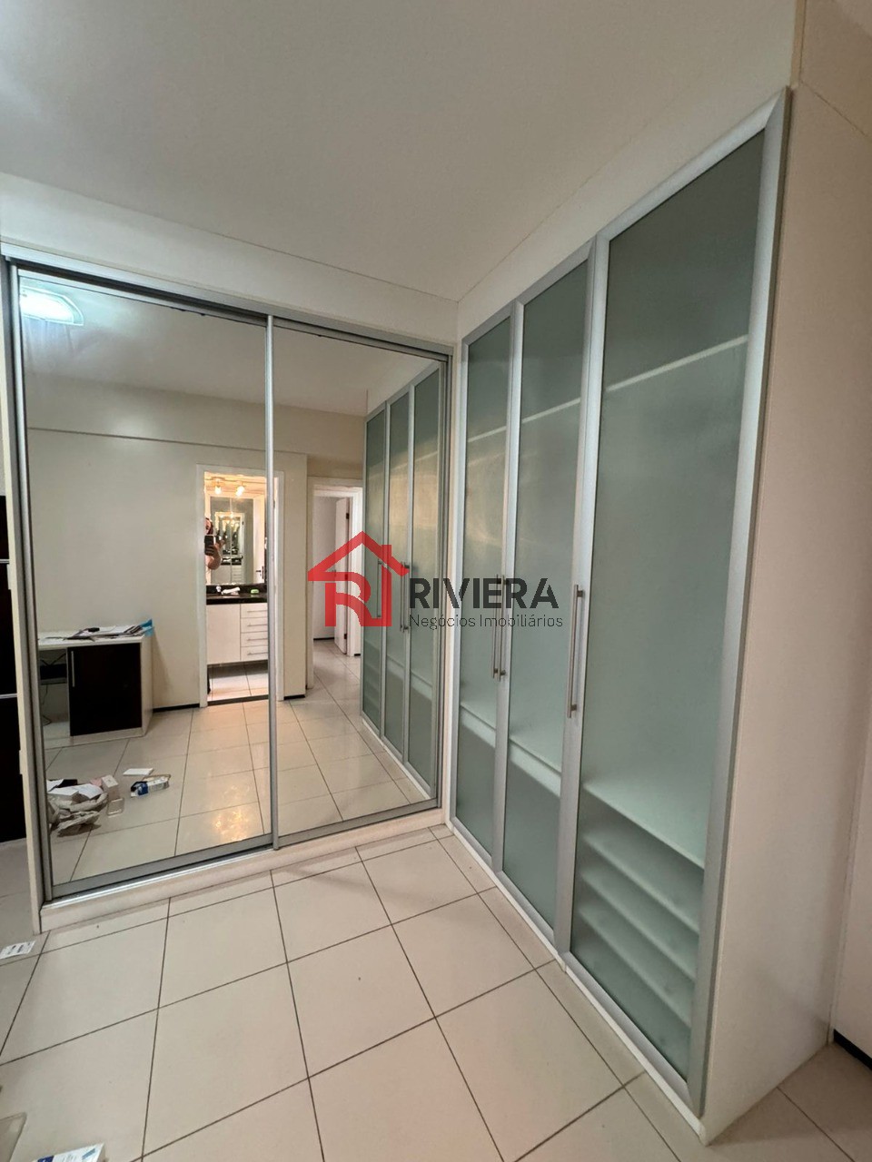 Apartamento para alugar com 3 quartos, 125m² - Foto 9