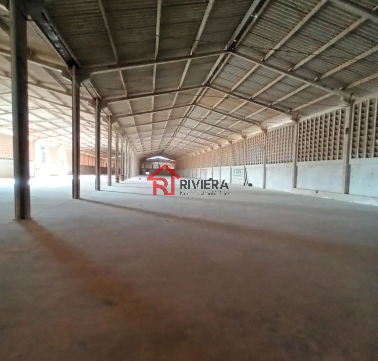 Depósito-Galpão-Armazém para alugar, 1000m² - Foto 2