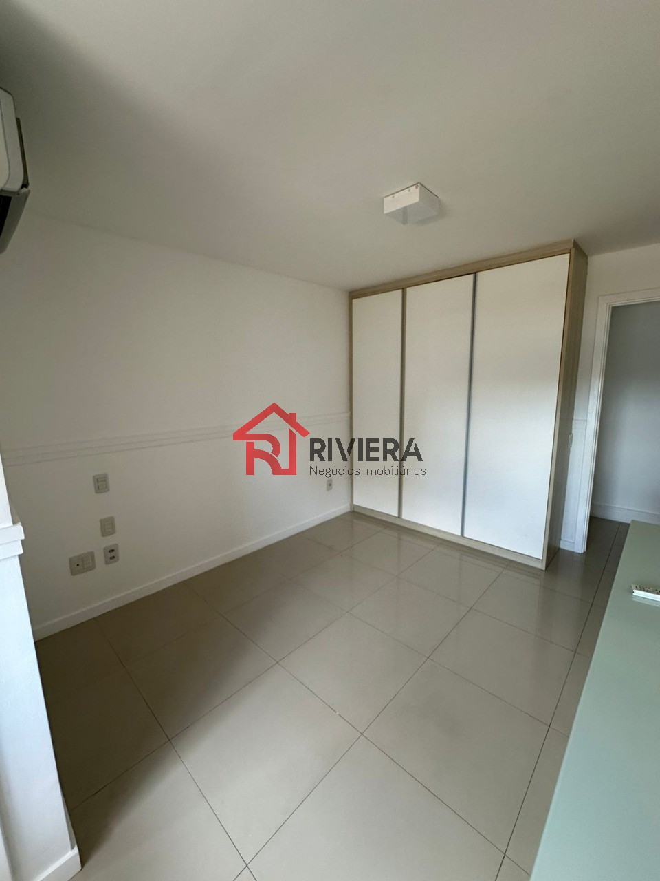 Apartamento à venda com 4 quartos, 209m² - Foto 10