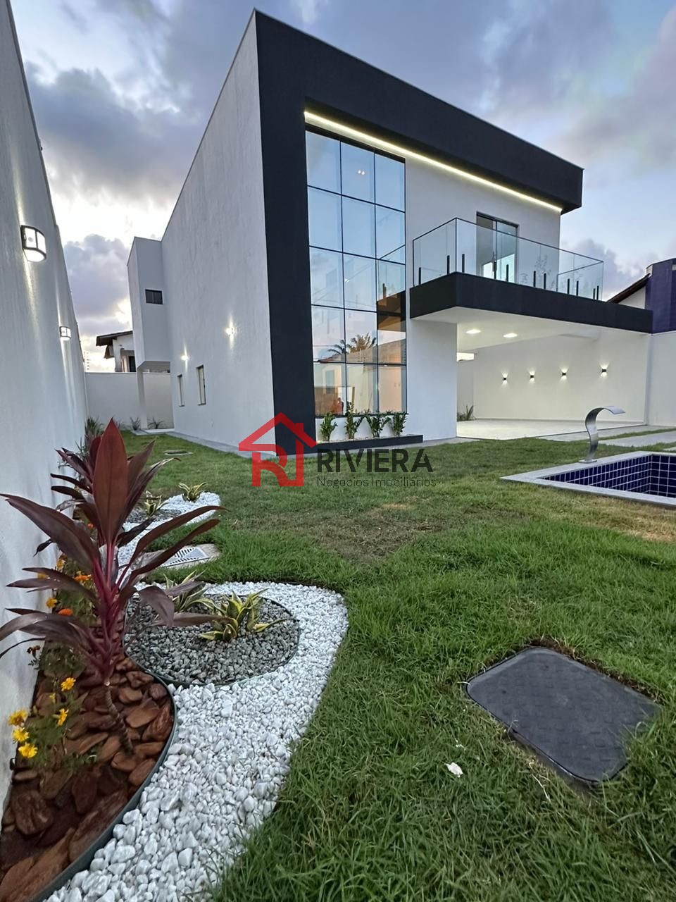 Casa à venda com 4 quartos, 295m² - Foto 4