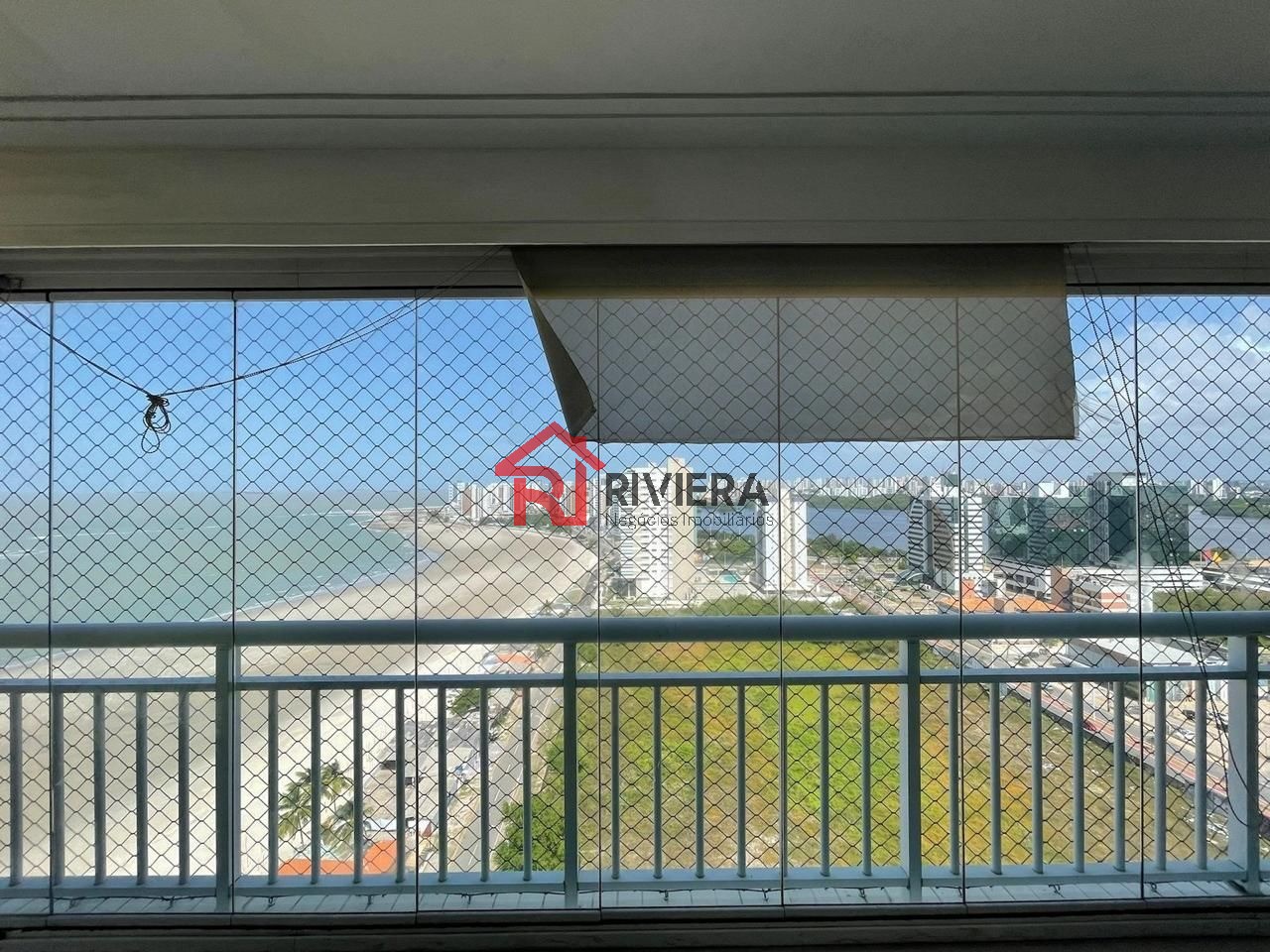 Apartamento à venda com 4 quartos, 222m² - Foto 5