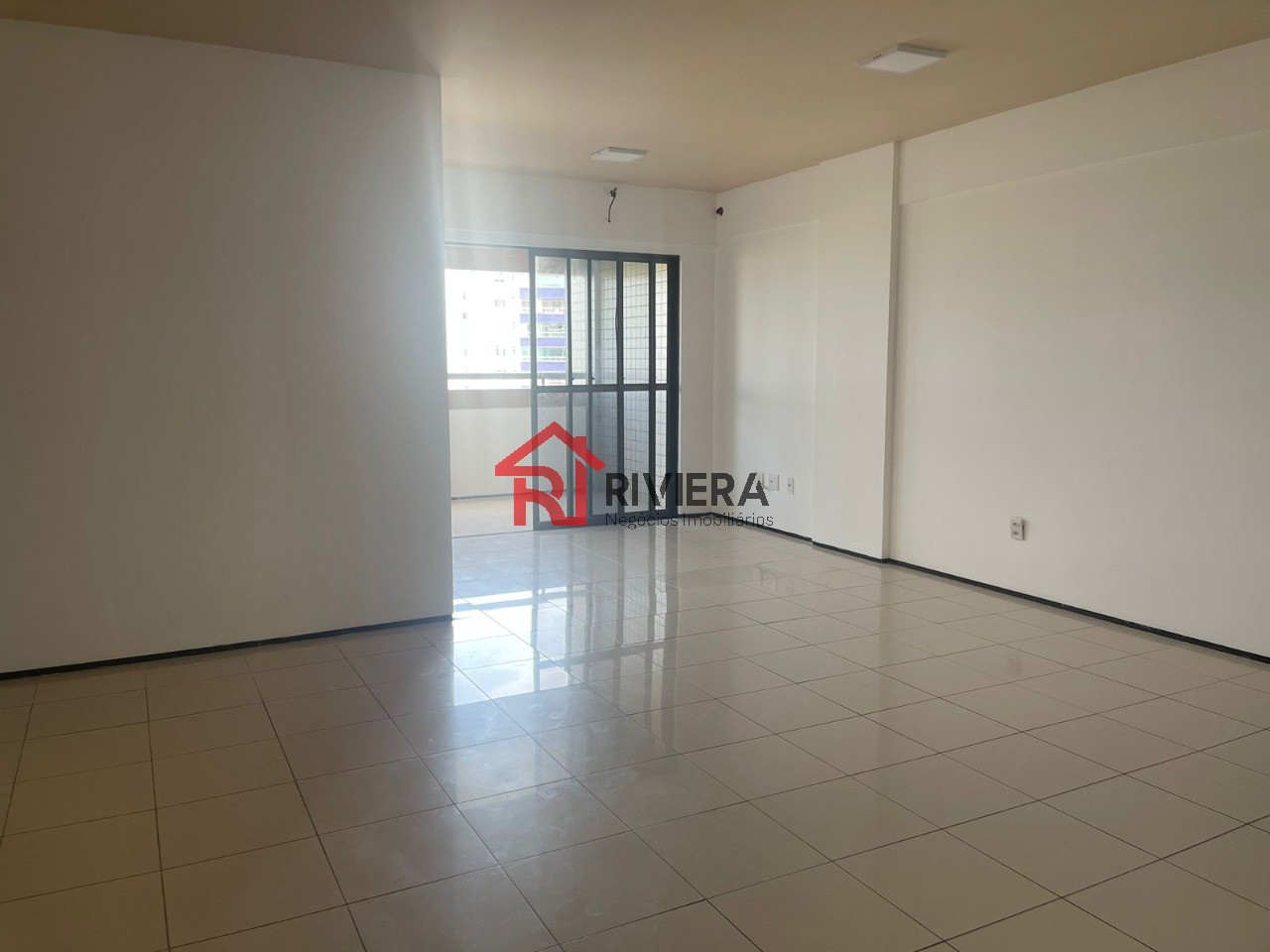 Apartamento à venda com 3 quartos, 127m² - Foto 1