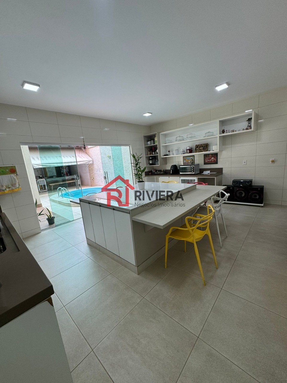 Casa à venda com 5 quartos, 800m² - Foto 4