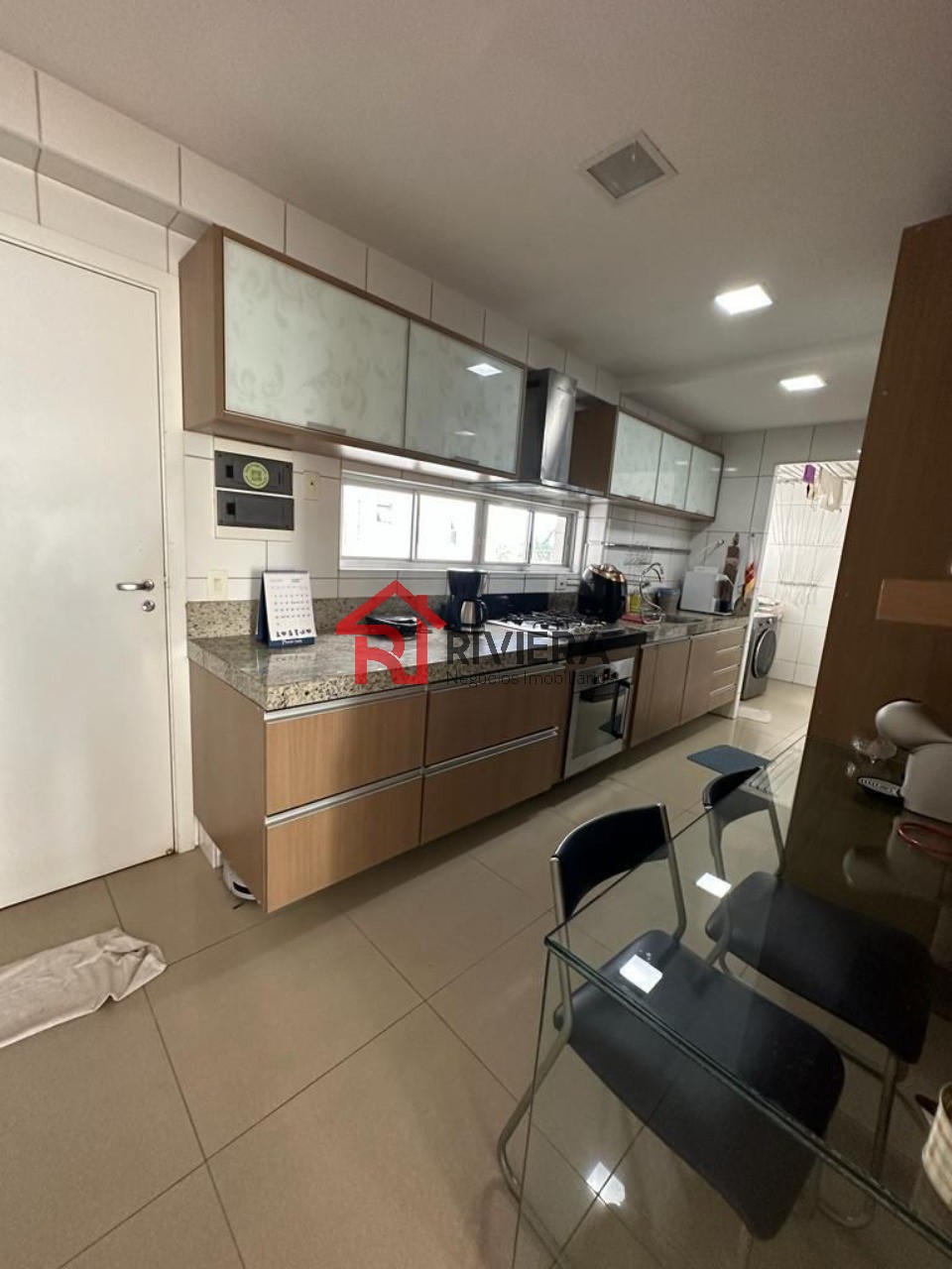 Apartamento para alugar com 3 quartos, 140m² - Foto 7