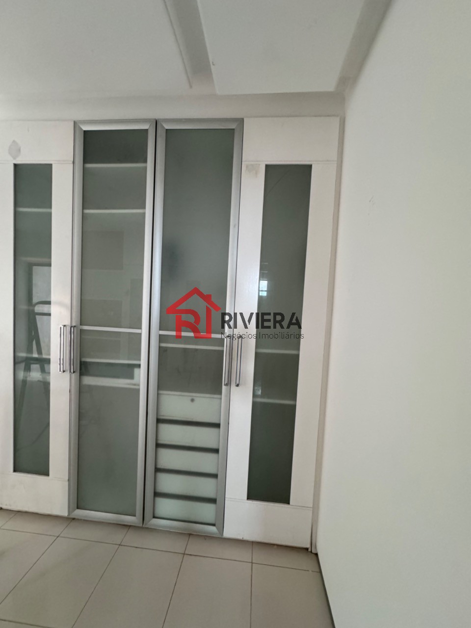 Apartamento à venda com 3 quartos, 200m² - Foto 17