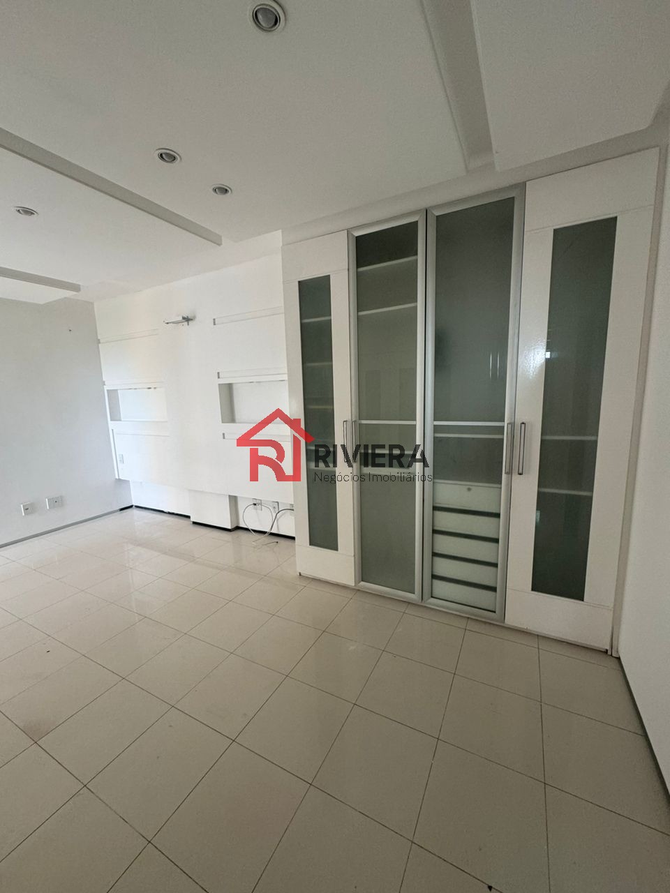 Apartamento à venda com 3 quartos, 200m² - Foto 28