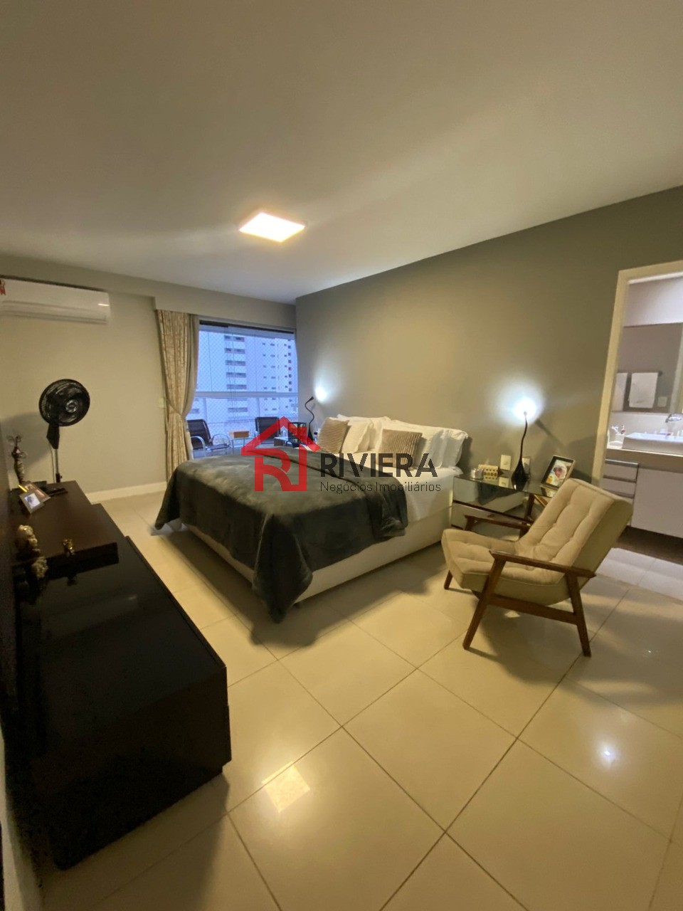 Apartamento à venda com 4 quartos, 200m² - Foto 8