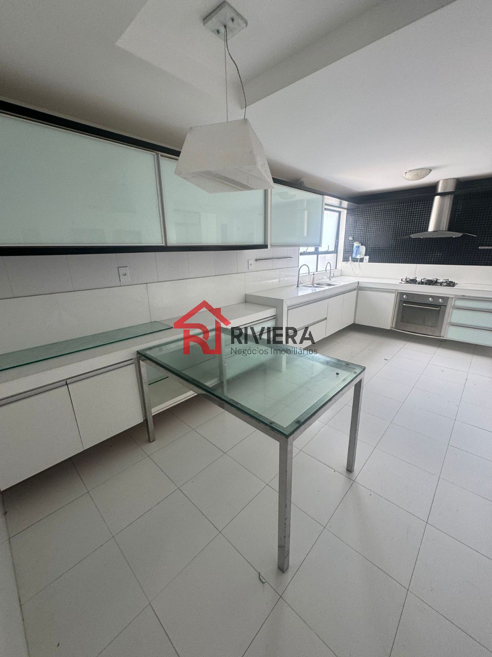 Apartamento à venda com 3 quartos, 200m² - Foto 23