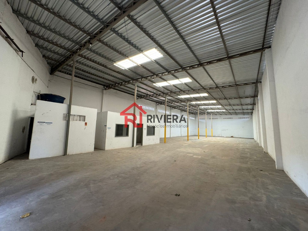 Depósito-Galpão-Armazém para alugar, 800m² - Foto 1