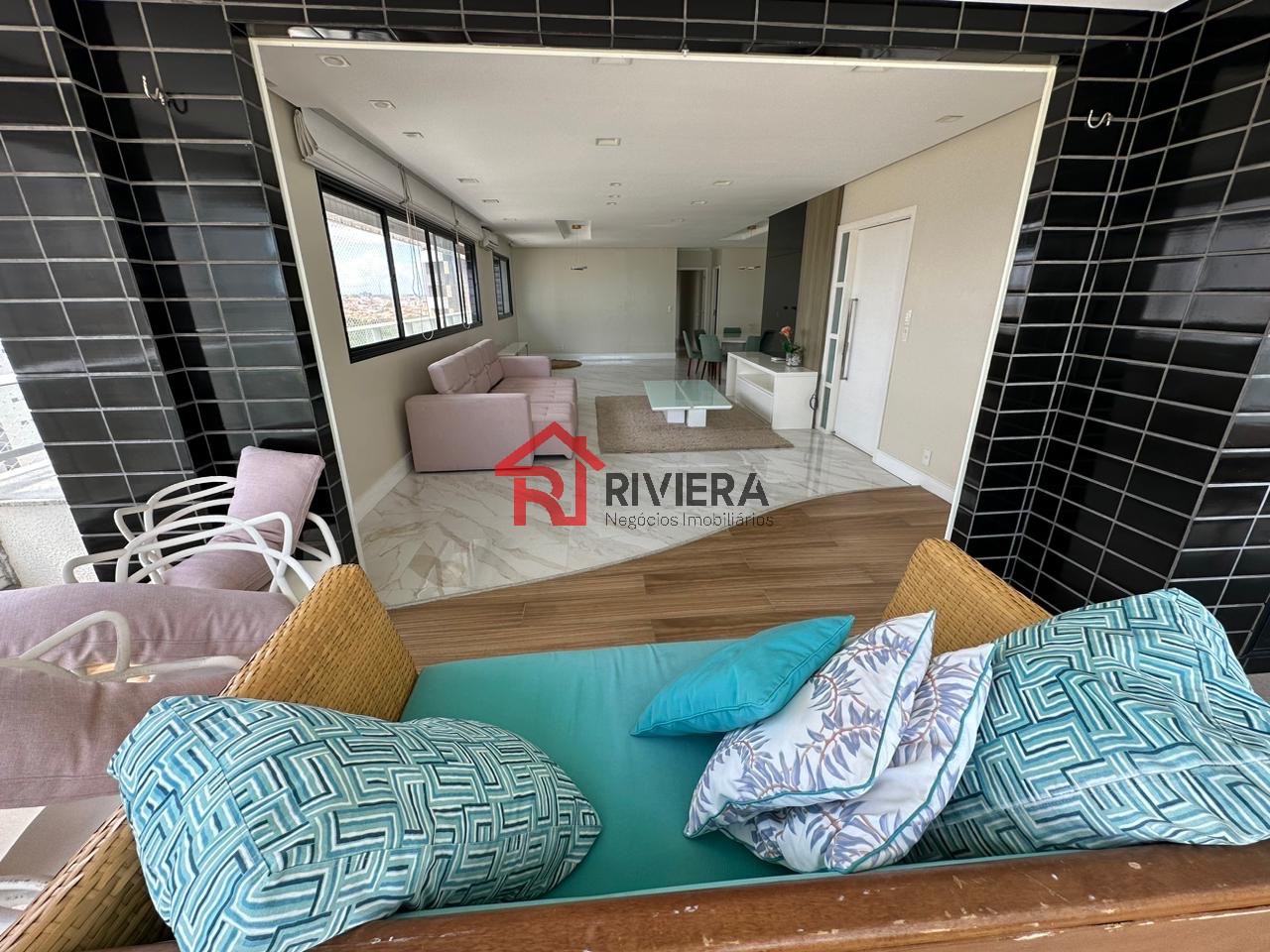 Apartamento para alugar com 4 quartos, 240m² - Foto 6