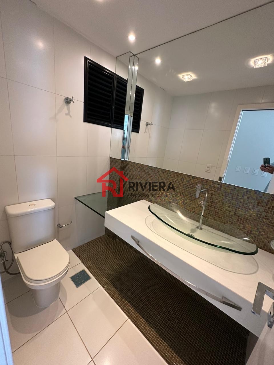 Apartamento para alugar com 4 quartos, 240m² - Foto 4