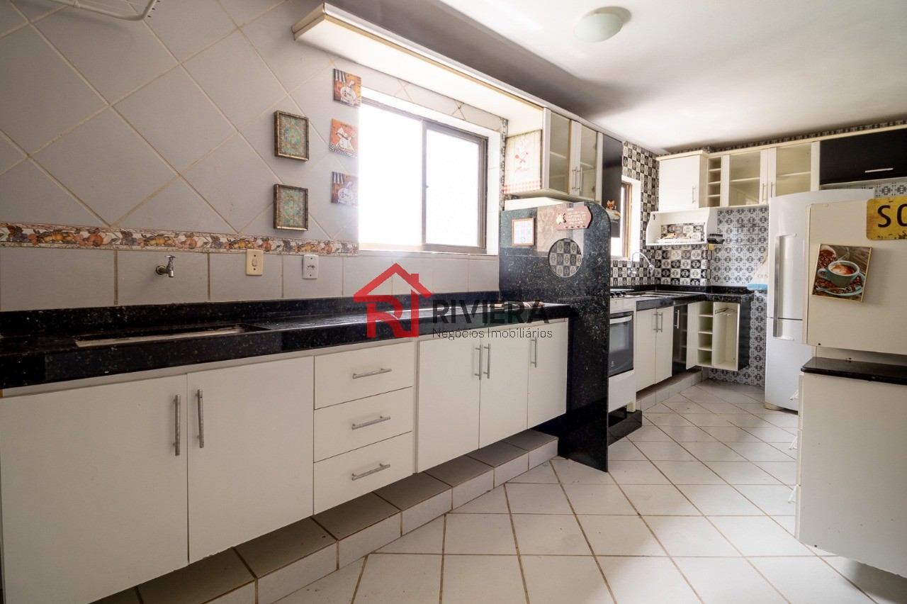 Apartamento para alugar com 4 quartos, 190m² - Foto 12