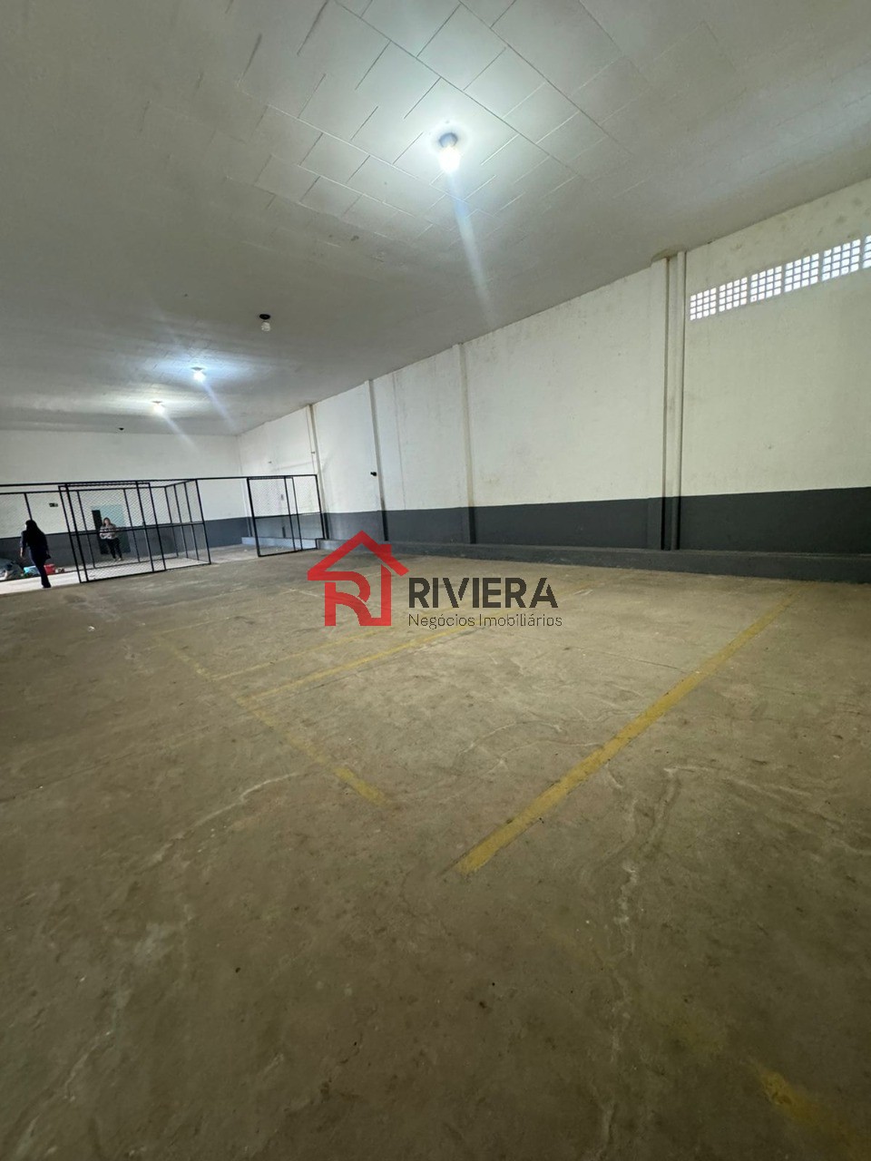 Depósito-Galpão-Armazém para alugar, 600m² - Foto 1