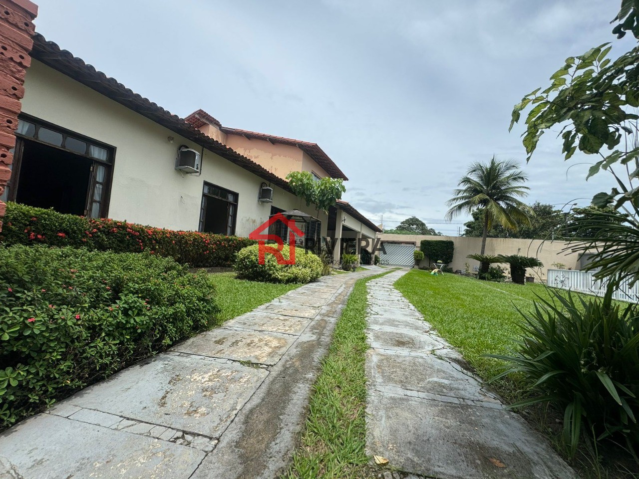 Casa para alugar com 6 quartos, 500m² - Foto 9