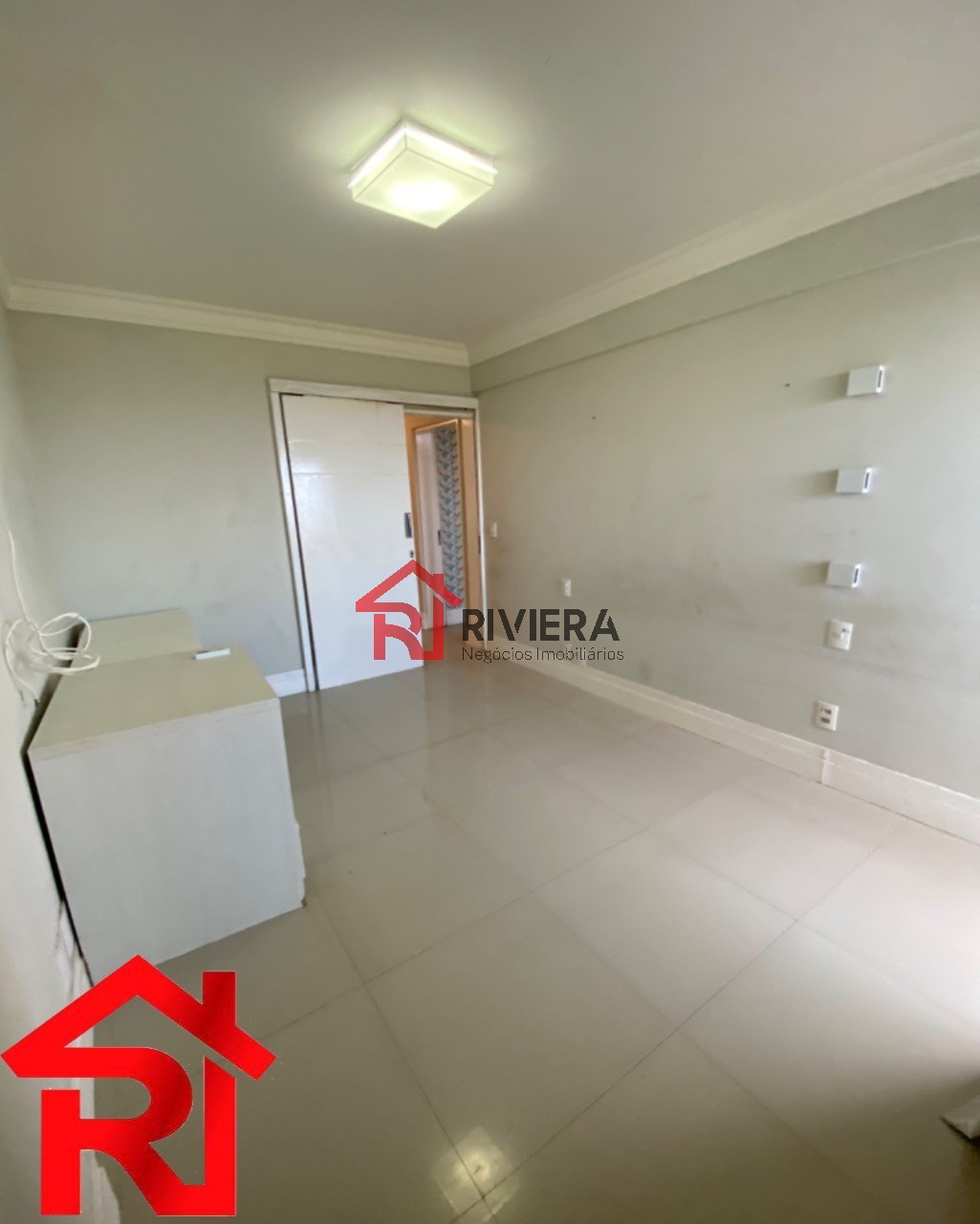 Apartamento à venda com 3 quartos, 200m² - Foto 9