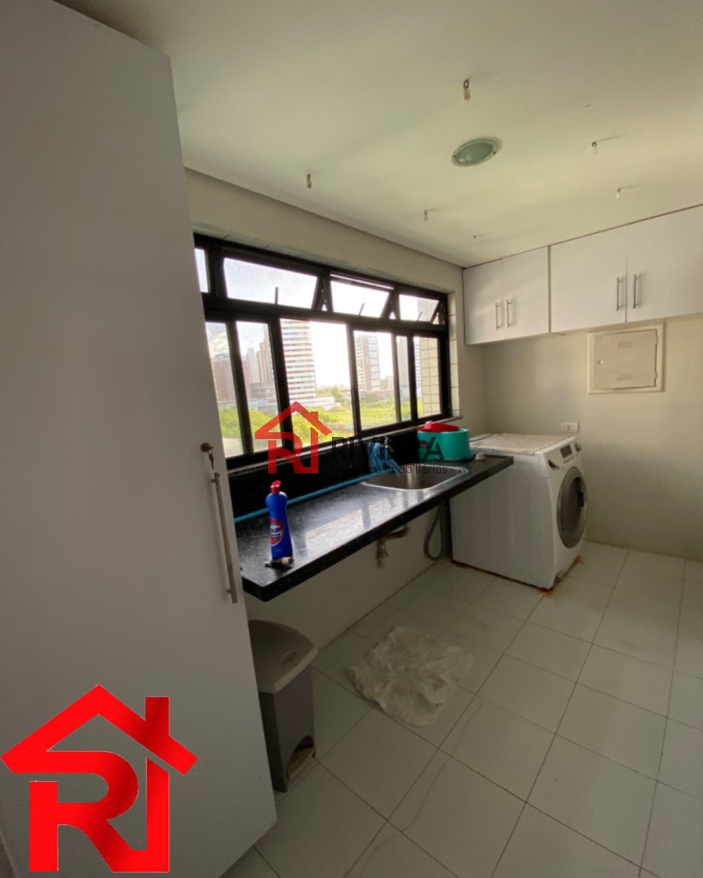 Apartamento à venda com 3 quartos, 200m² - Foto 24