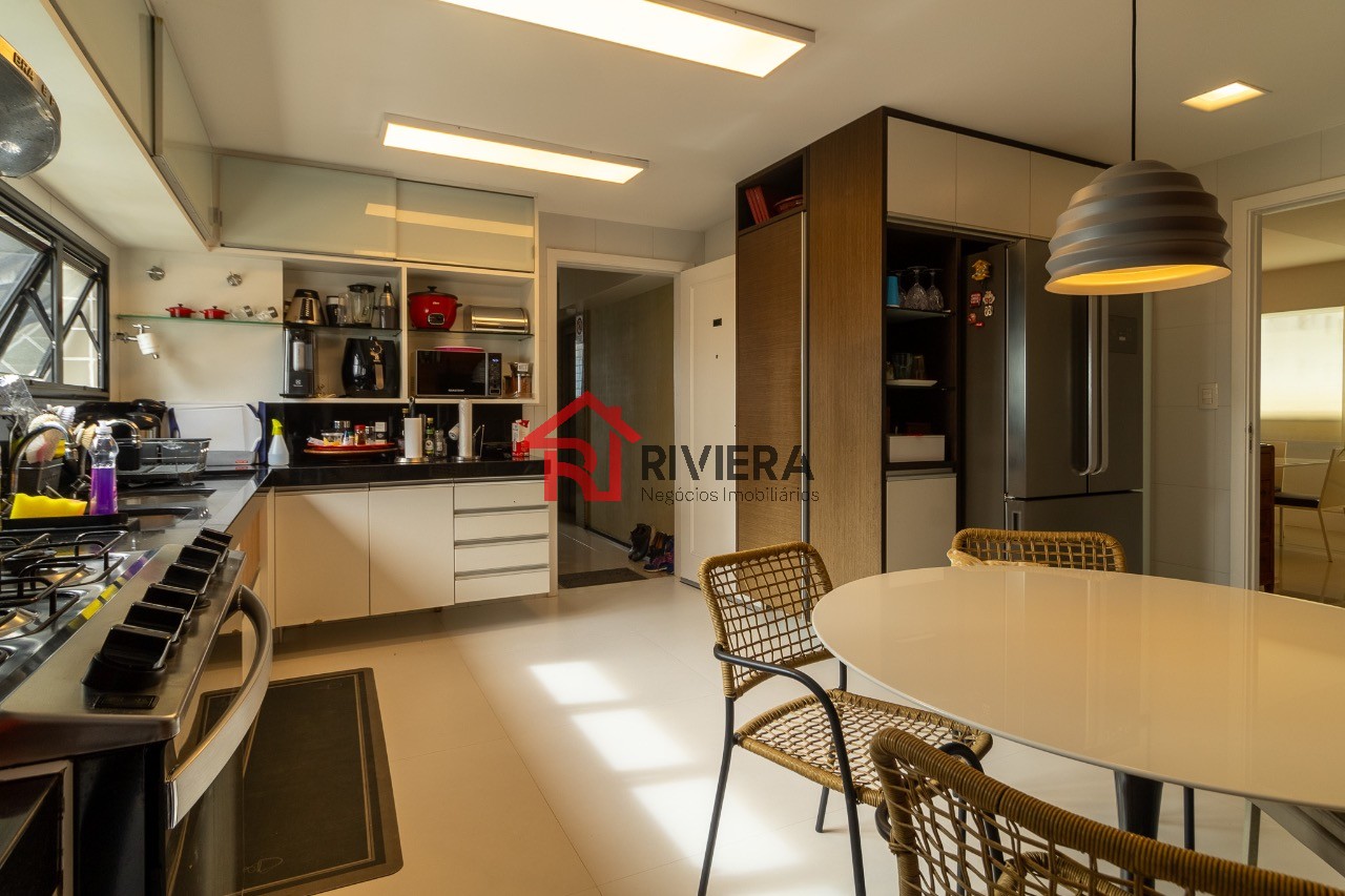 Apartamento à venda com 4 quartos, 240m² - Foto 11