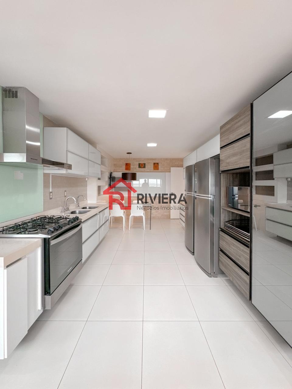 Apartamento à venda com 4 quartos, 400m² - Foto 2