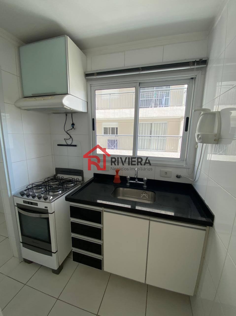 Apartamento à venda com 1 quarto, 42m² - Foto 6