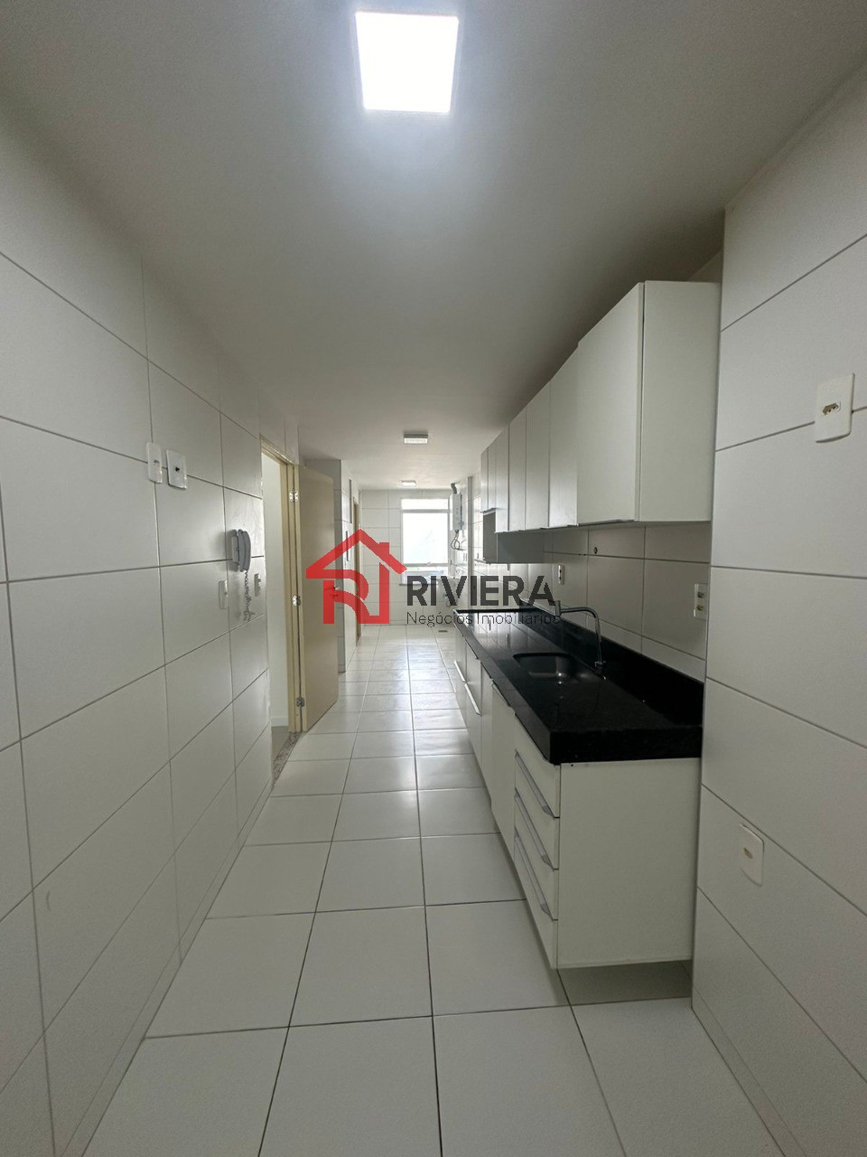 Apartamento à venda com 4 quartos, 151m² - Foto 3