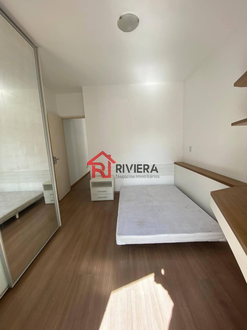 Apartamento à venda com 1 quarto, 42m² - Foto 3