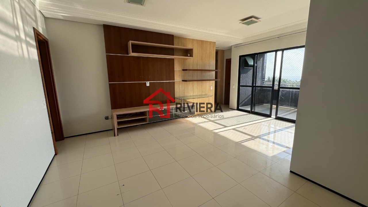 Apartamento à venda com 3 quartos, 147m² - Foto 2