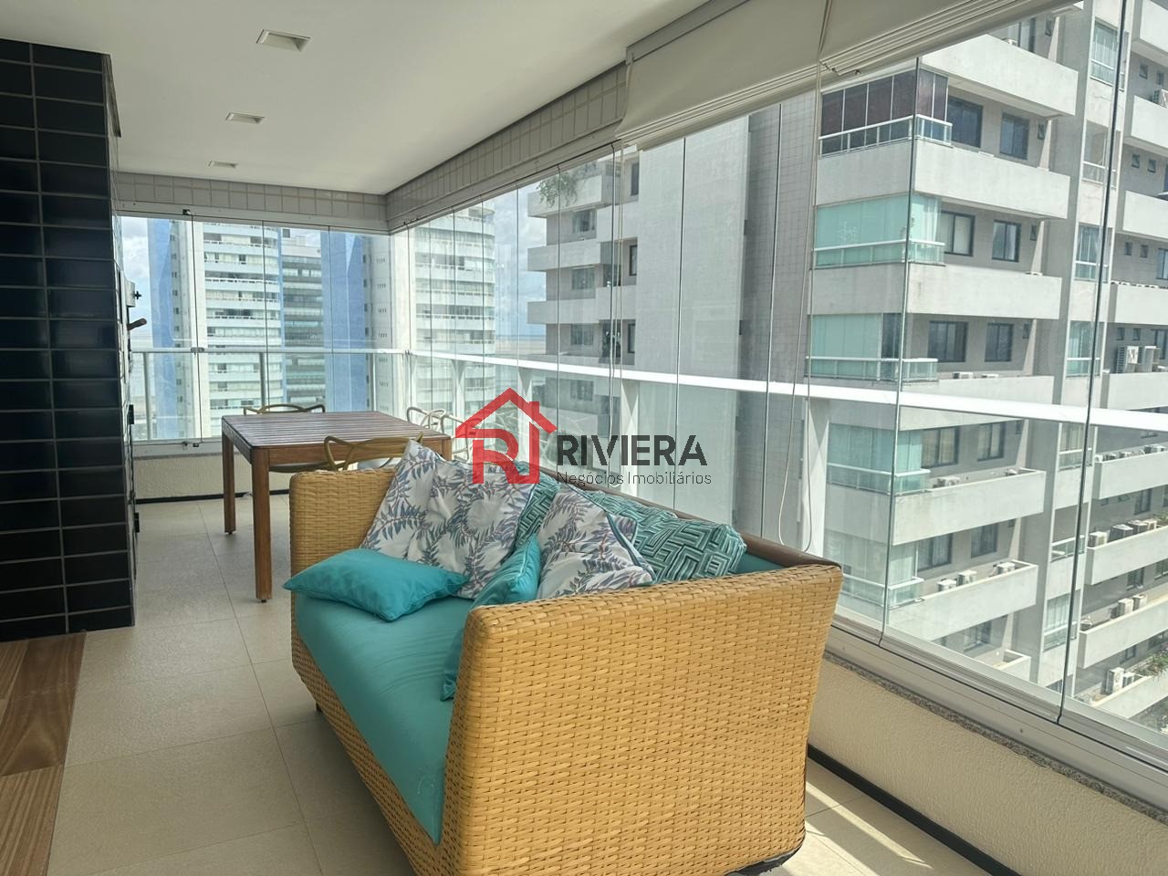 Apartamento para alugar com 4 quartos, 229m² - Foto 4